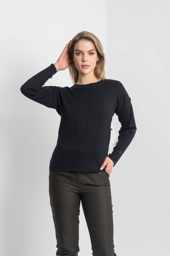 Kadın SİYAH OMUZU DUGMELİ TRİKO KAZAK 21K47532-99 3 - 3