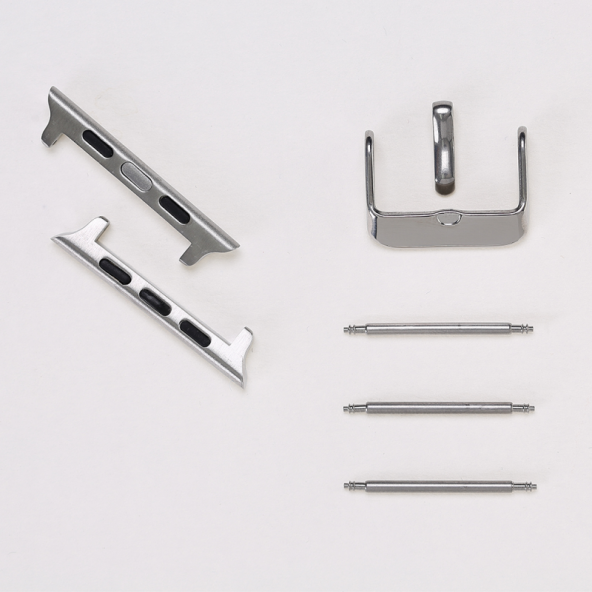 Apple Watch 42-44mm Pimli Metal Kordon Adaptörü - Gümüş