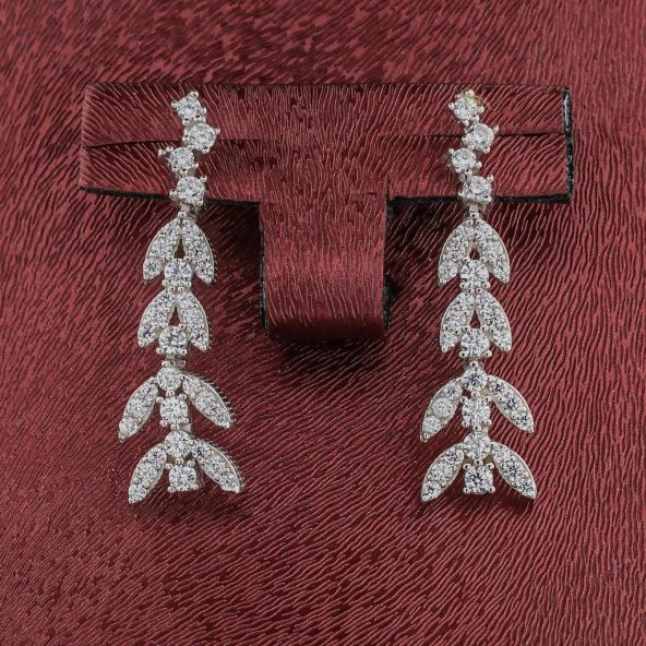 Zirkon Taşlı Gümüş Bayan Set - Resim 4