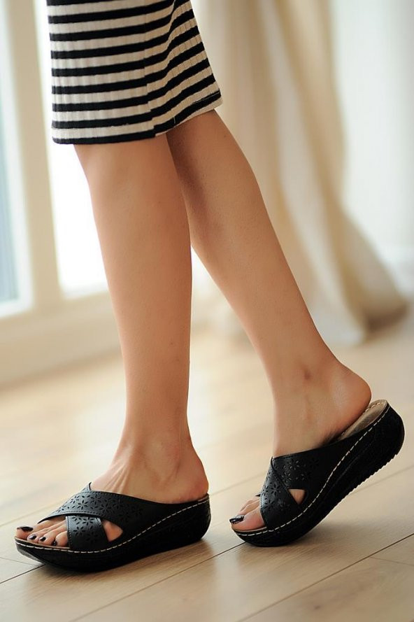 Pembe Potin Anatomik Taban Kadın Terlik A2652-20