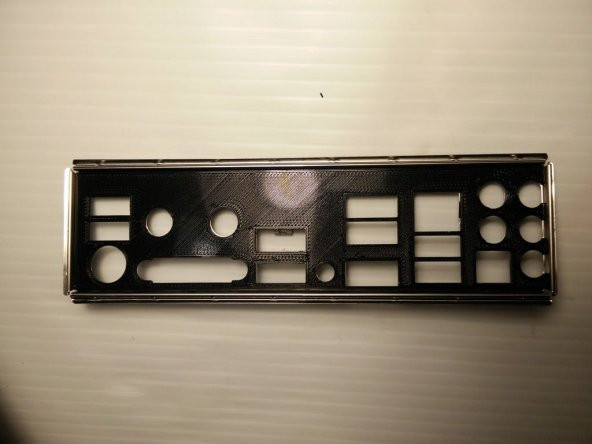 ASRock Z97E-ITX IO Shield kapağı Tutucu Dekoratif Aparat