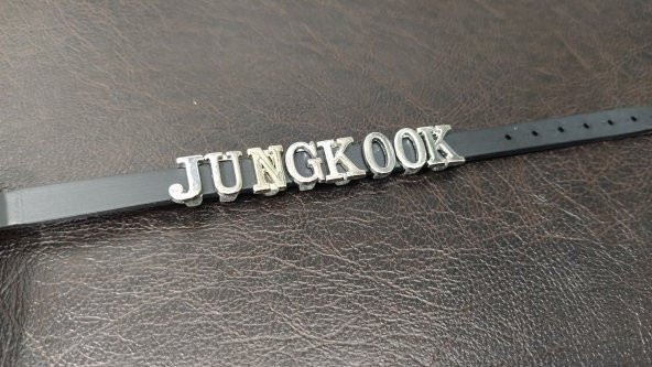 K pop  Bts JungKook  Bileklik Hediyelik Süs Aksesuar Şık Takı Eşya - 2