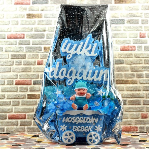 Yenidoğan Erkek Bebek Büyük İyiki Doğdun Araba Çiçek Aranjman - 4