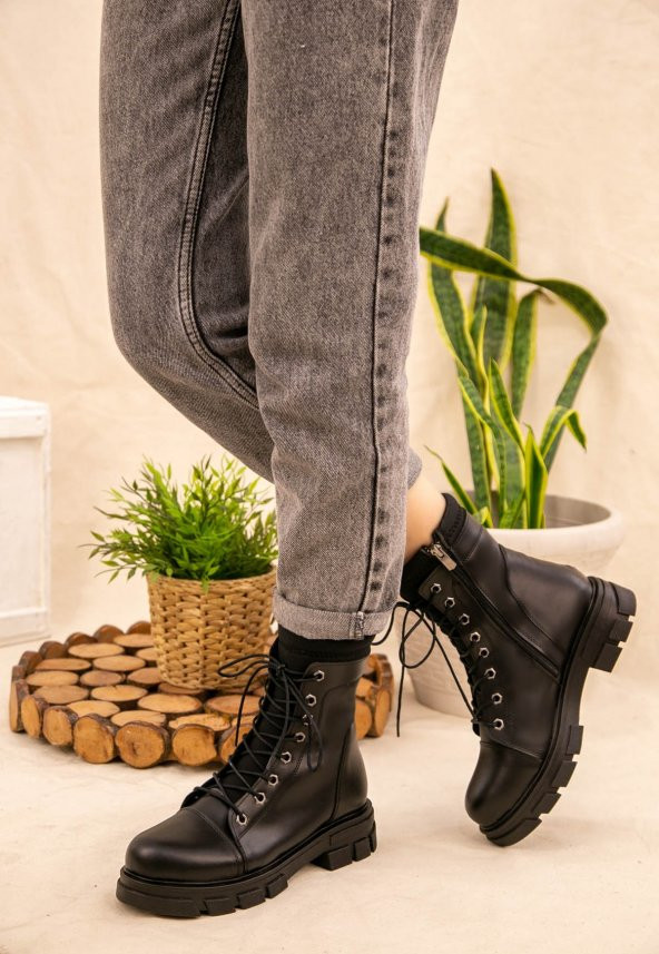 Fiji Siyah Cilt Bağcıklı Bot - 2