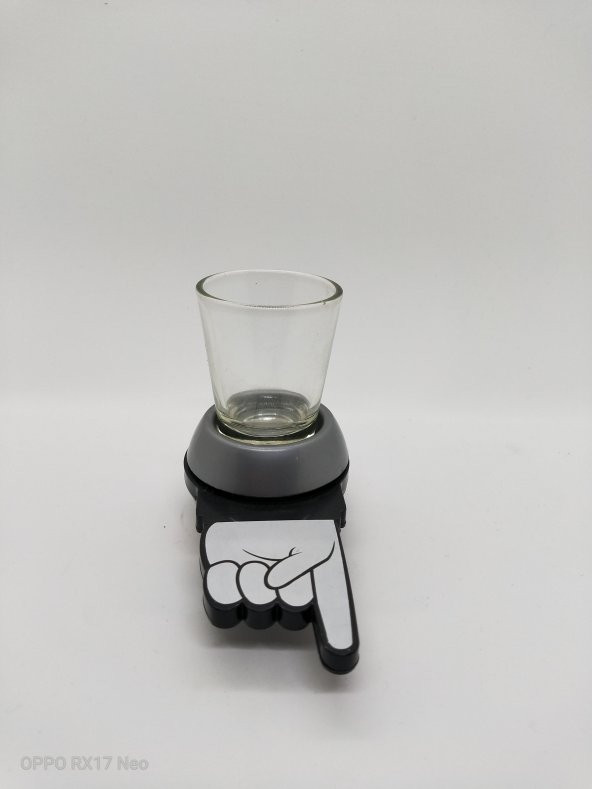 Shot Çevirmeli Şişe Çevirme Doğruluk Cesaret Oyunu Spin The Hand