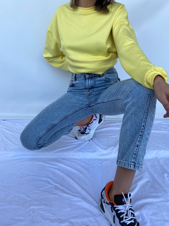 Kadın Bel Ve Paça Pensli Kot Pantolon Açık Mavi - 9