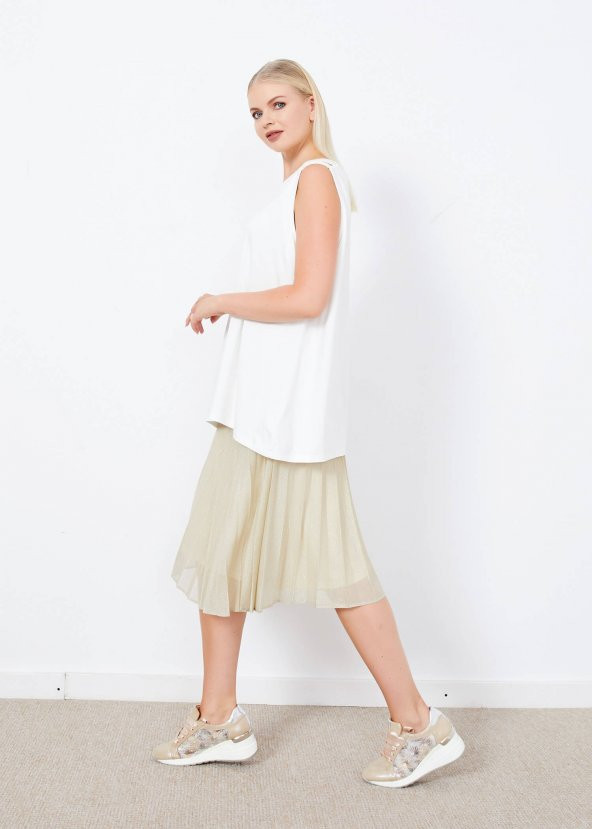 Kadın Beyaz Omuz Detaylı Kolsuz Basic Bluz - 4