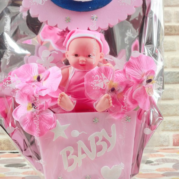 Yenidoğan Kız Bebek Küçük Oval Nazarlık Çiçek Aranjman