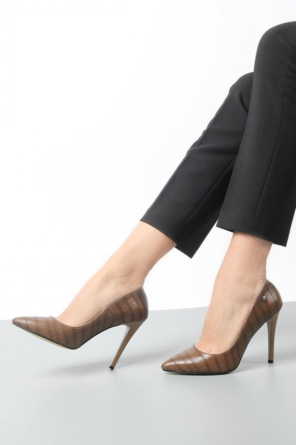 Yüksek Topuklu Vizon Kroko Kadın Ayakkabı