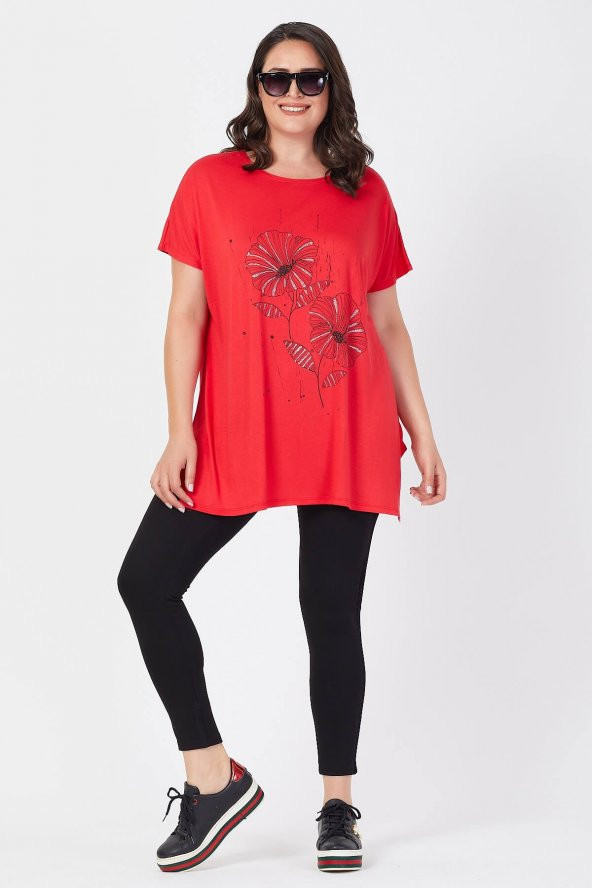 Büyük Beden Kırmızı Salaş Sümbül Çiçek Baskılı T-shirt