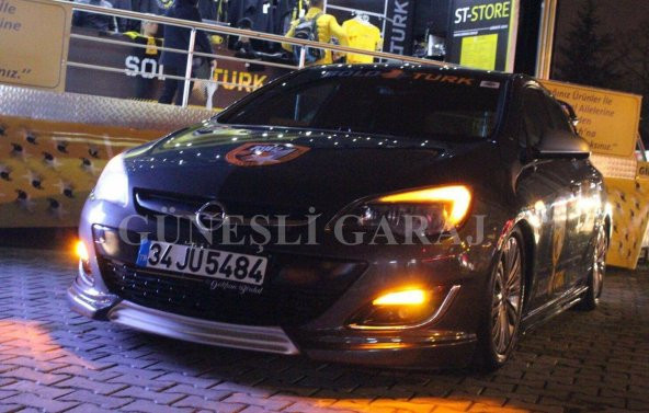 Opel Astra J Makyajlı Ön Ek (Fiber)
