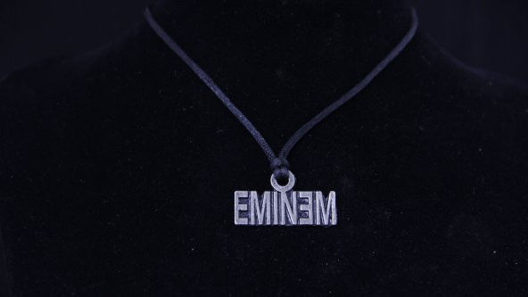 Eminem İpli Kolye