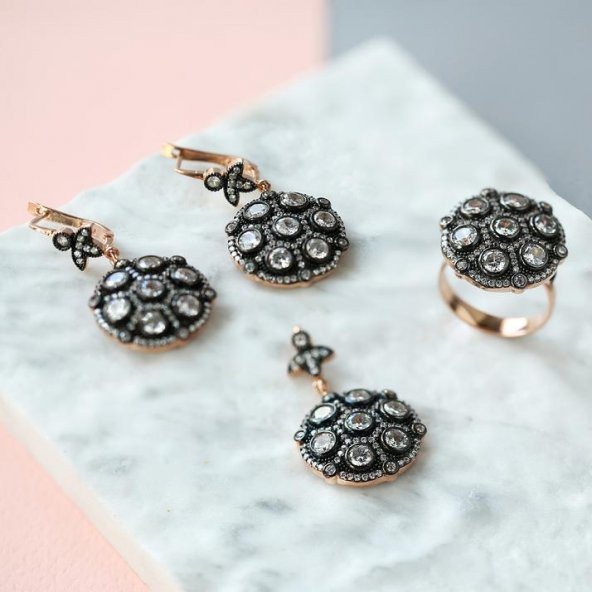 Montürlü Elmas İşlemeli Kadın Gümüş Set - 3