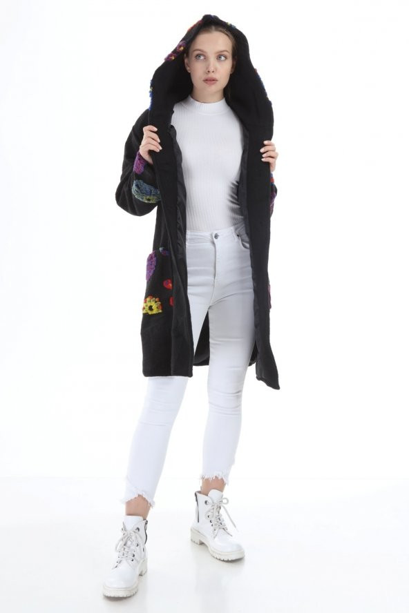 Kadın İthal İtalyan Siyah Çiçek Detay Desenli Kaban 16117 - 2