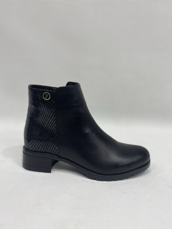 VOOG 103 5001 - 9