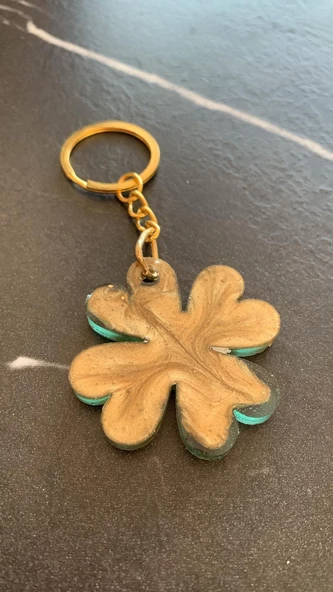 Transparan Yeşil Gold Renkli Yonca Anahtarlık Gold Aksesuarlı El Yapımı Epoksi Hediyelik - Resim 4