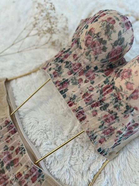 Çiçek Desenli Ekru Bustiyer Takım - 4