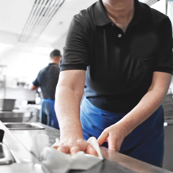 Tork Nonwoven Temizlik Bezi Rulo Beyaz 152 Metre 1 Rulo (510137) - 4