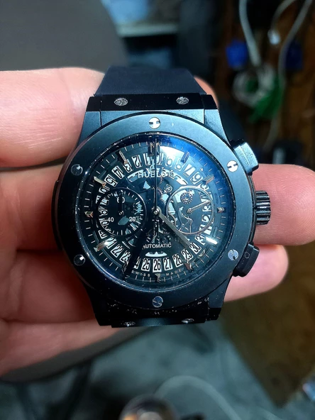 HUBLOT GENEVE BIGBANG 582888 KOL SAATİ - MRK