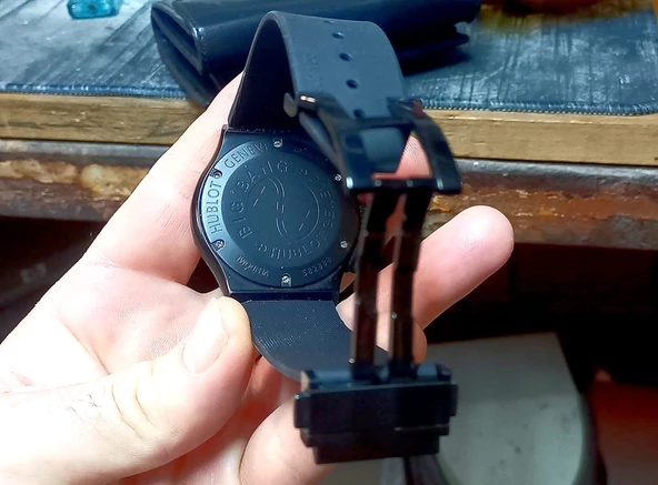 HUBLOT GENEVE BIGBANG 582888 KOL SAATİ - MRK - 3
