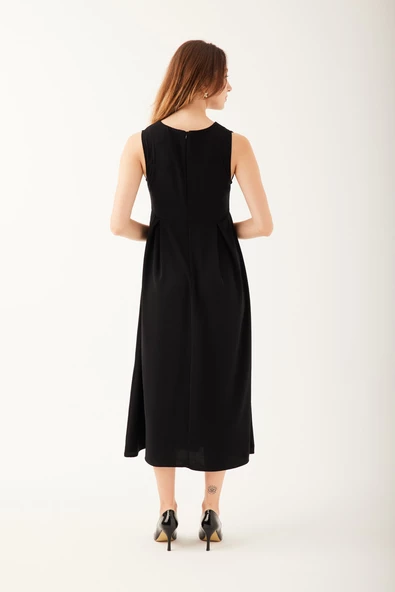 V Yaka Pileli Kadın Elbise - 8