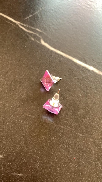 Parlak Mor Renkli Simli Gümüş Aksesuarlı Kare Elmas Şekil Küpe El Yapımı Epoksi Hediyelik - 4