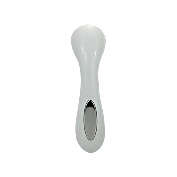 Ergonomik Tasarımlı Pratik İyonizer Yüz Temizleyici - 4