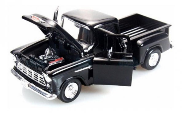Motor Max 1955 Chevy 5100 Stepside 1:24 Diecast Model Araba Siyah - 3