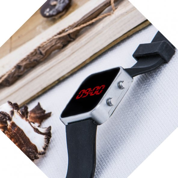 Siyah Silikon Kordonlu Mini Gümüş Renk Çelik Kasa Unisex Model Dijital Saat ST-303623 - 5