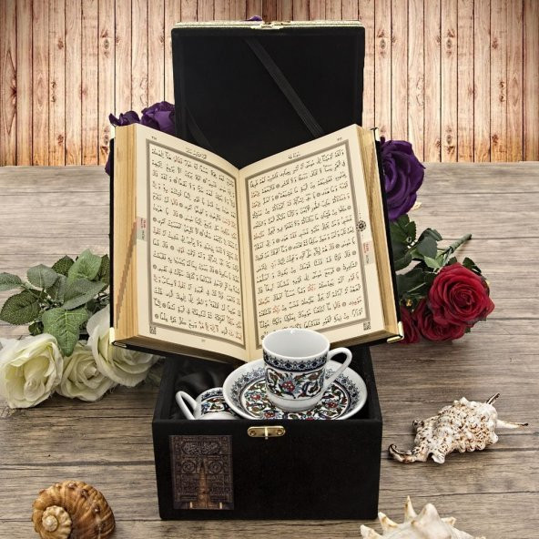 Hediyelik Kadife Kaplı Kutu İçerisinde 2li Fincan Seti-Kadife Kuranı Kerim Kabe Kapısı Motifli Siyah