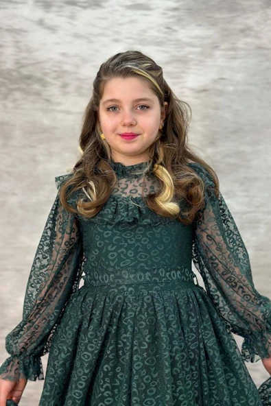 Kız Çocuk Kolları ve Yakası Şeffaf Tül ve Fırfır Detaylı Yeşil Elbise - Resim 8