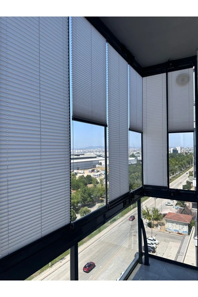 Blind-X Buz Gri Plise Katlanır Cam Balkon Perdesi, Ofis Perdesi, Mutfak Perdesi, Salon Perdesi - 3