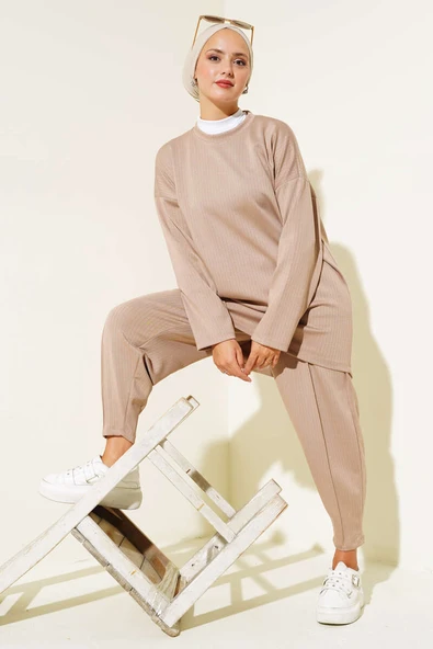 Pantolonu Çımalı Salaş İkili Takım Latte ürün görseli 1