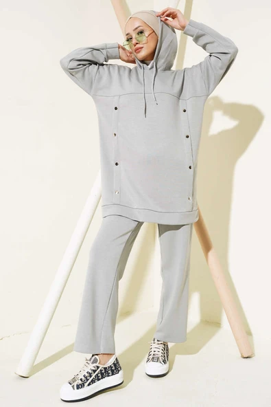 Loyşa Çıtçıt Süslemeli Kapüşonlu İkili Takım Gri ürün görseli 1