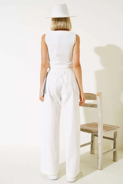 Tahta Düğmeli Yelekli İkili Takım Ekru - Resim 3