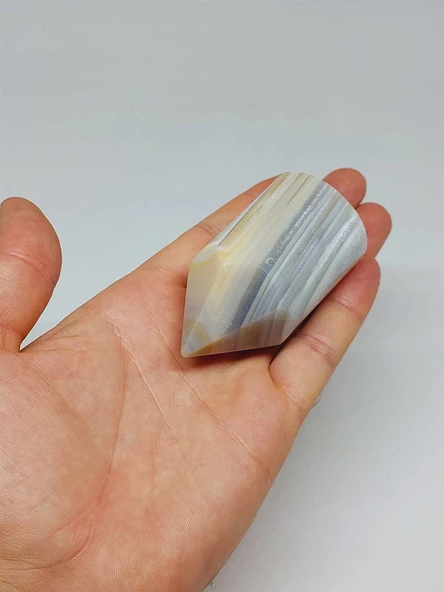 Kalsedon Taşı Kristalize Koleksiyonluk Piramit Uçlu (52998)