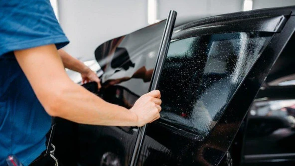 HYUNDAİ ERA - GETZ - İX35 Cam Filmi Siyah 6 Metre x 50 cm Aparatlı - 3
