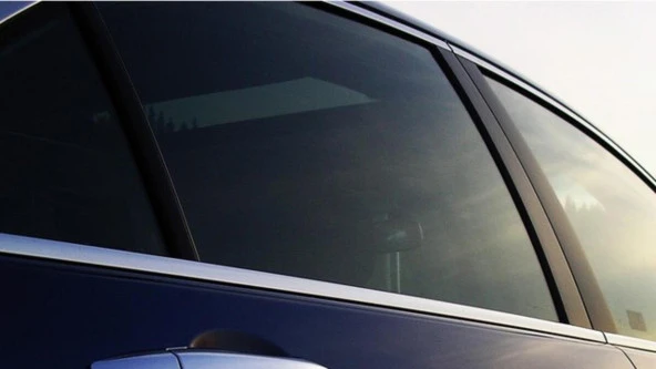 VW TİGUAN - TOURAN Cam Filmi Siyah 6 Metre x 50 cm Aparatlı - Resim 2