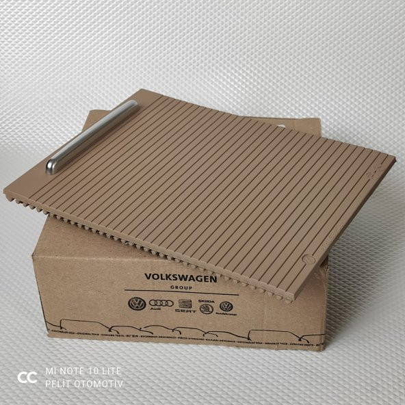 PASSAT B6 / B7 BARDAKLIK SÜRGÜLÜ KAPAK (BEJ) (OEM) 3C0857503 - 4