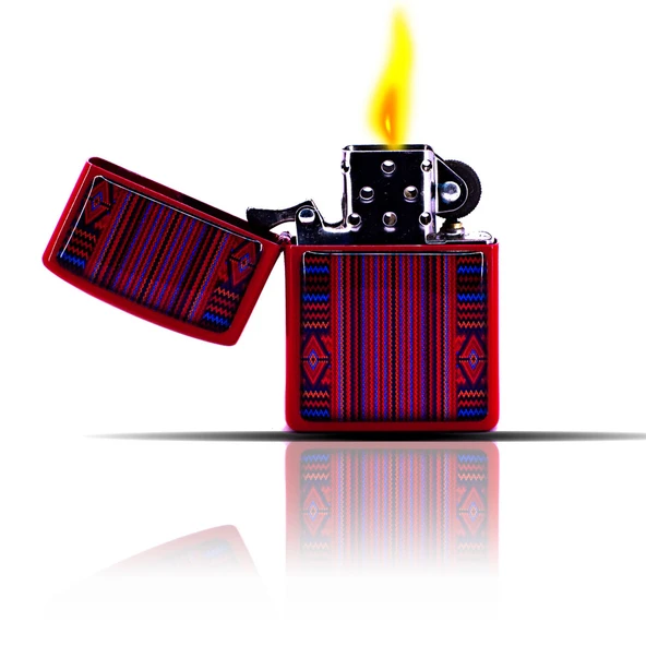 Otantik Motifli Kırmızı Benzinli Çakmak - Resim 3