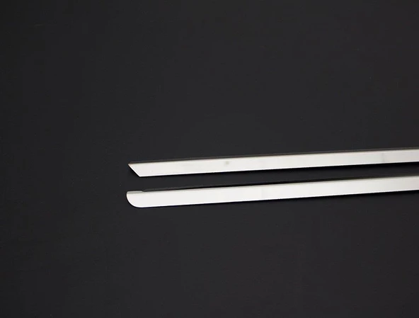 VW T6 Transporter Krom Cam Çıtası 2 Parça 2015 ve Sonrası