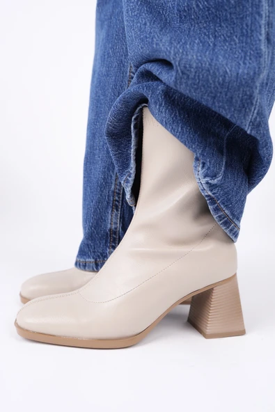 Muggo STORM Garantili Küt Burun Arkadan Fermuarlı Kadın Topuklu Bot - Resim 9