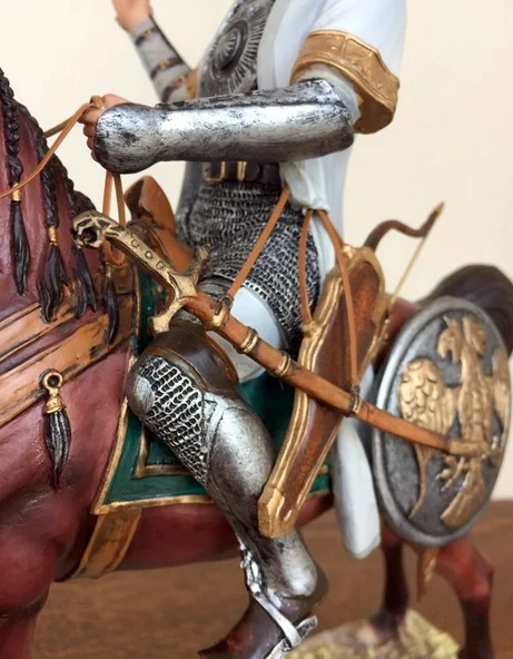 El İşçiliği Boyama Sultan Alparslan Heykel Biblo Dekor - 6