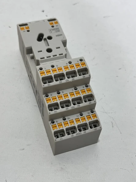 Lovato HR6XS41S Role Soketi - Resim 4