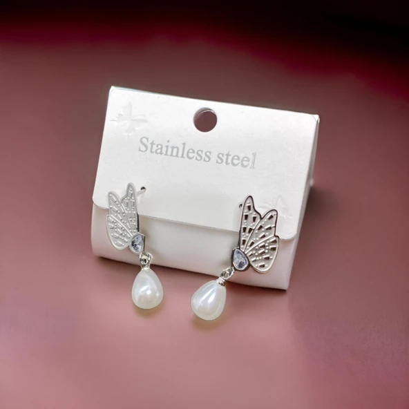 Kelebek Motifli ve Damla İnci Detaylı Sallantı Gümüş Renk 316L Antialerjik Çelik Kadın Küpe ürün görseli 1