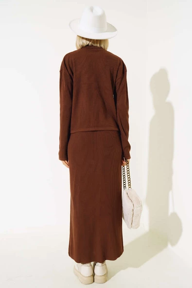 Boğazlı Yırtmaçlı Triko İkili Takım Kahve - 3