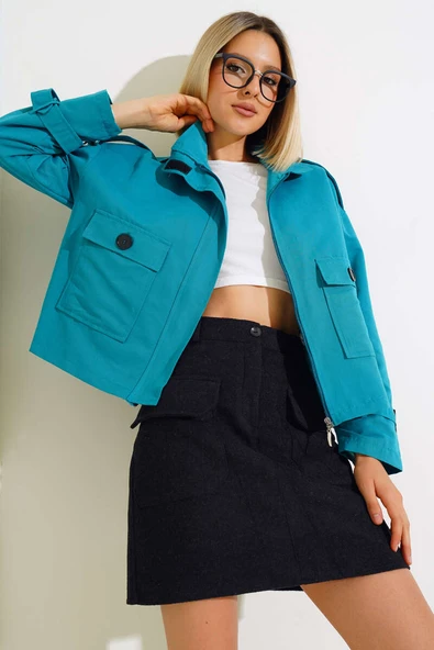 Fermuarlı Omuz Apoletli Kısa Ceket Petrol Yeşili ürün görseli