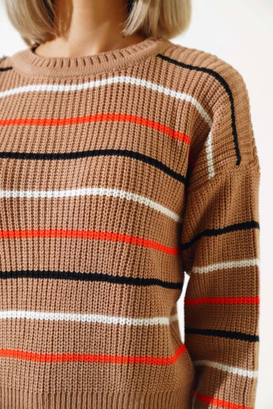 Renkli Çizgili Triko Crop Kazak Büsküvi - 4