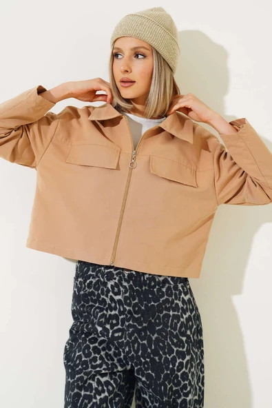 Cep Kapaklı Fermuarlı Kısa Ceket Camel - Resim 2