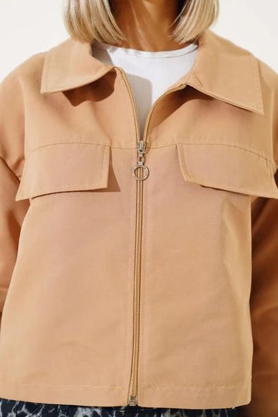 Cep Kapaklı Fermuarlı Kısa Ceket Camel - Resim 4